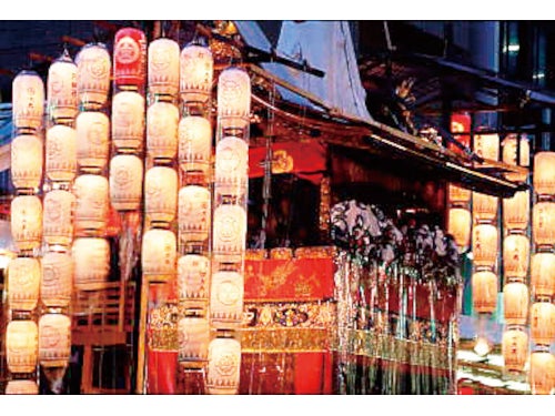 【名古屋発】日本三大祭!京都・祇園祭宵山&動く美術館!山鉾巡行&予約困難!嵯峨野トロッコ列車2日間1